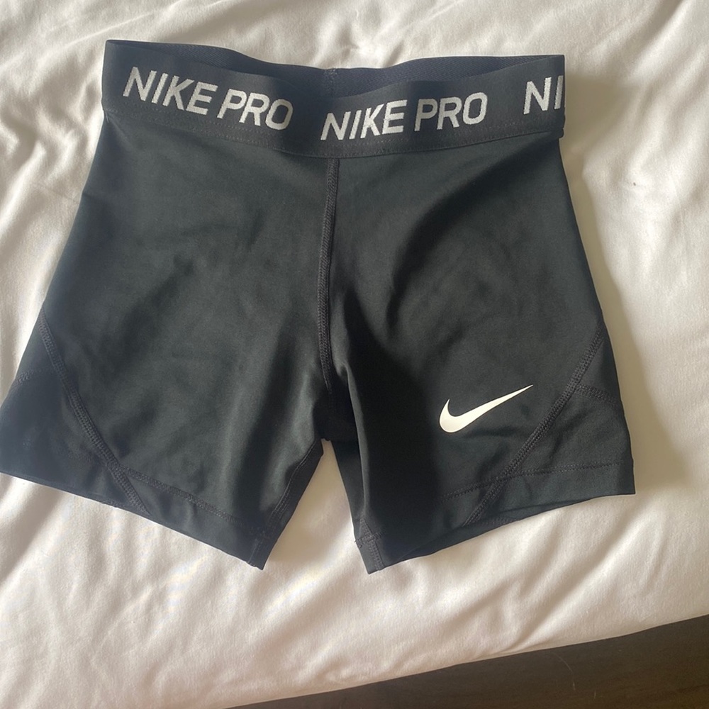 Nike pros